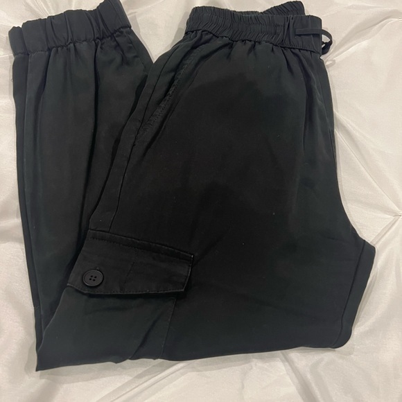 Dress Forum Pants - DRESS FORUM BLACK CARGO PANTS SIZE S